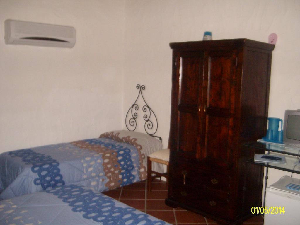 Agriturismo Spridda Bed & Breakfast Arzachena Rom bilde