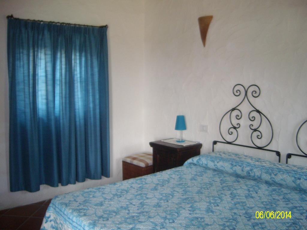 Agriturismo Spridda Bed & Breakfast Arzachena Rom bilde