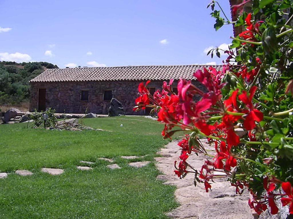 Agriturismo Spridda Bed & Breakfast Arzachena Eksteriør bilde