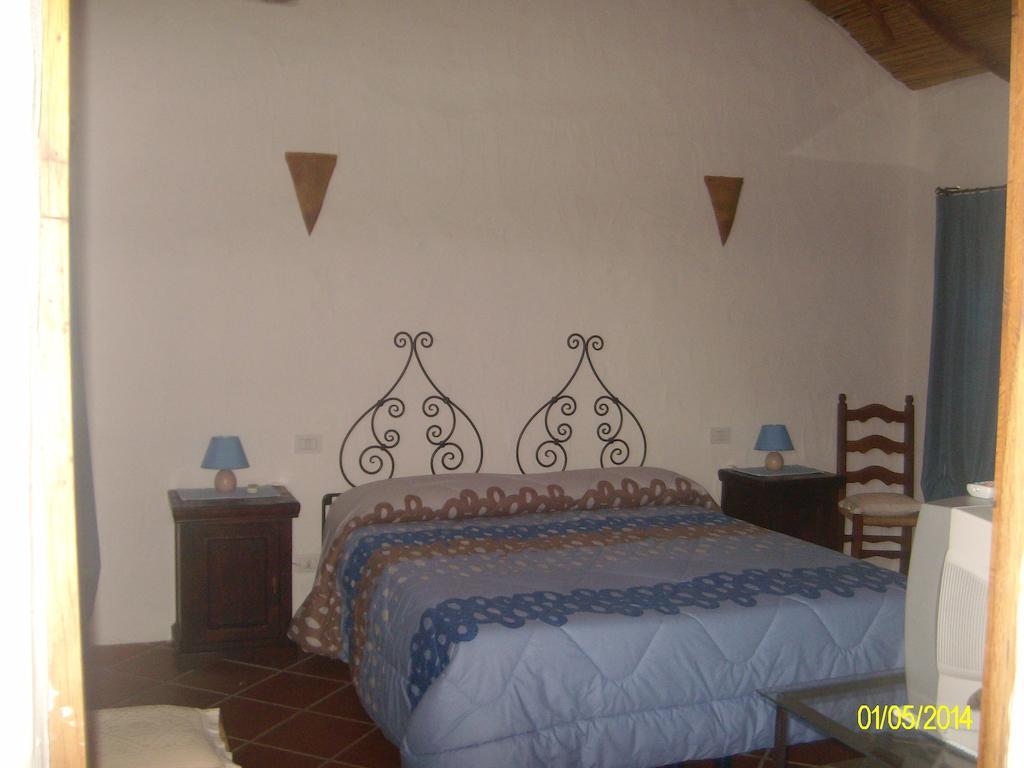 Agriturismo Spridda Bed & Breakfast Arzachena Eksteriør bilde